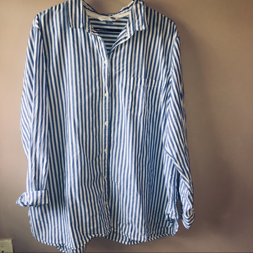 Old navy button up
